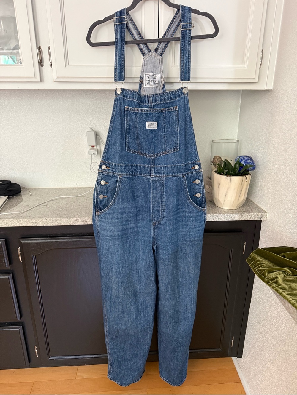 Levi's Premium Denim Overalls Large